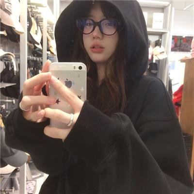 毒女心